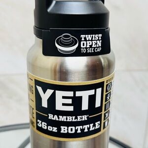 😇 SOLD 
YETI Rambler 36oz Stainless Steel insulated Bottle & Bottle Sling
😇 SOLD